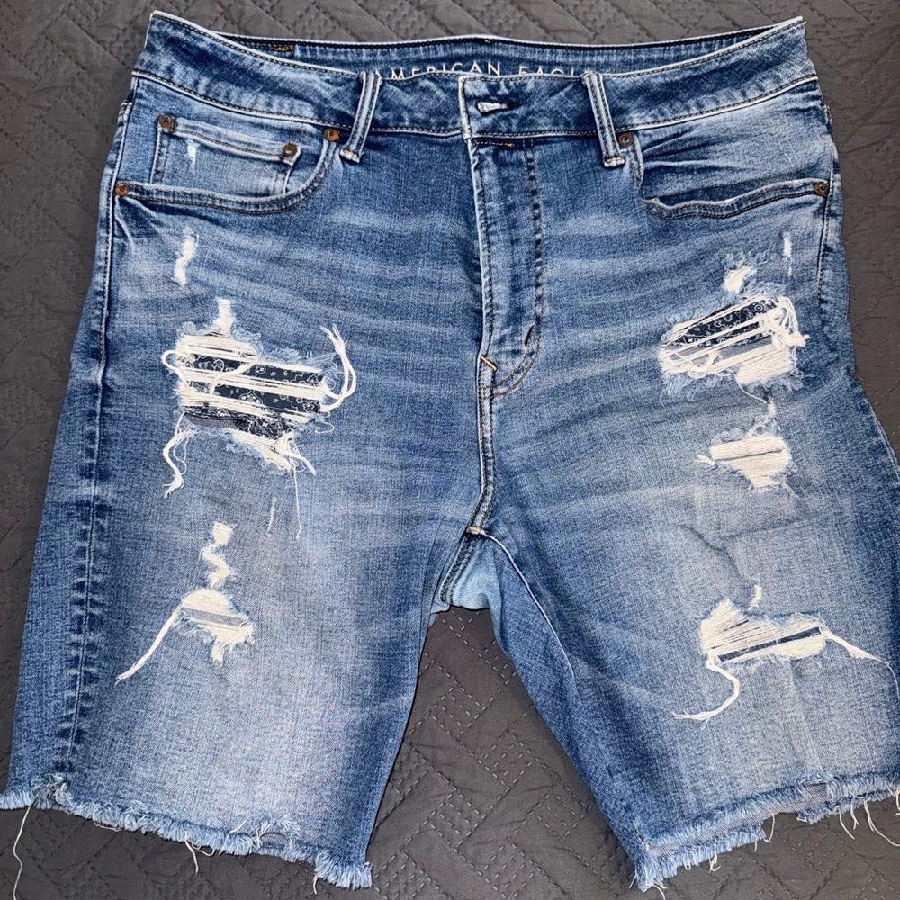 American Eagle Outfitters Men's Ripped Blue Jean Shorts